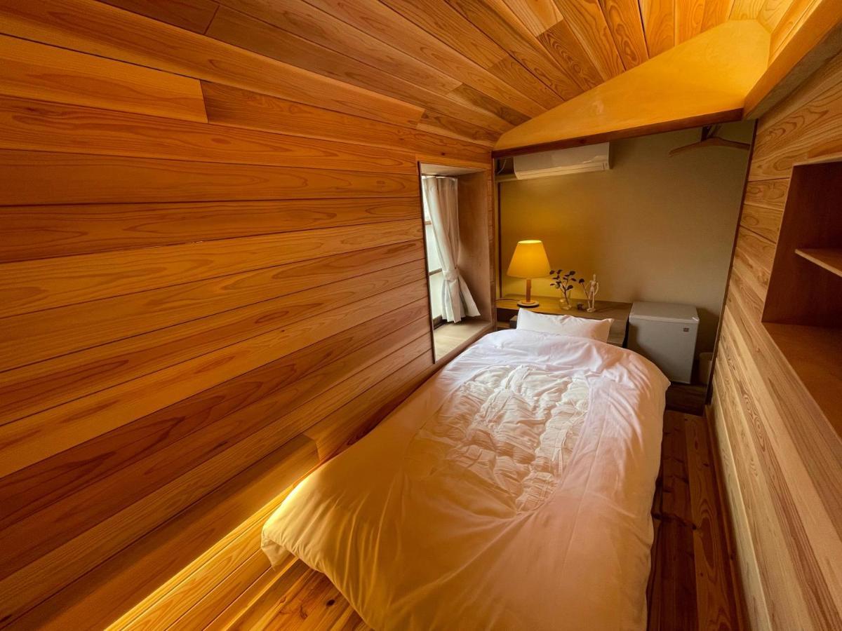 岡邸 Appartement Tonosho  Buitenkant foto