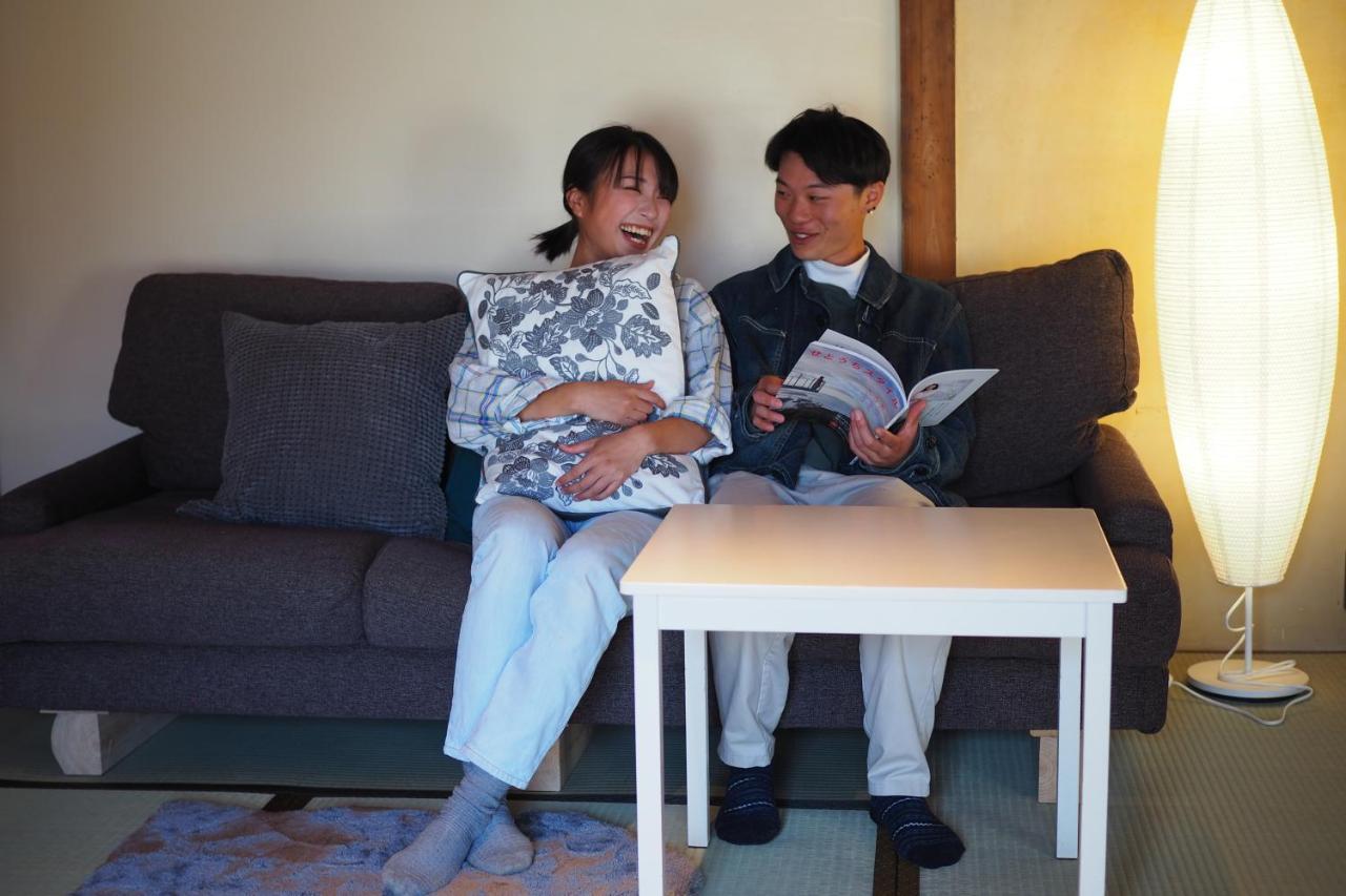 岡邸 Appartement Tonosho  Buitenkant foto